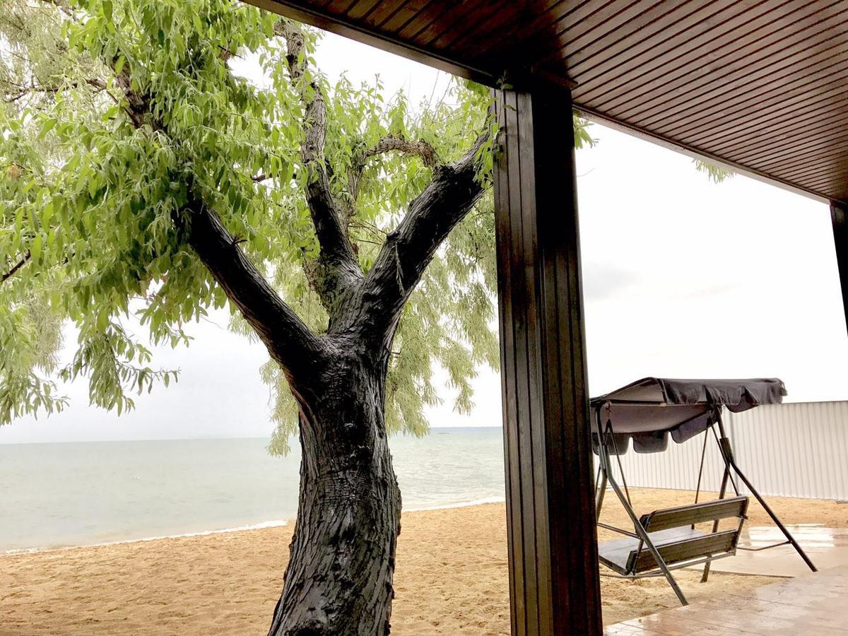 Akvitaniya Mini-Hotel Zatoka Ngoại thất bức ảnh